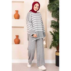 Ensemble Tricot Hijab Oversize Gris - Product Image 4