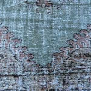 Petit tapis turc vintage 2,5x4,8 pieds, tapis floral vert brun - Product Image 5
