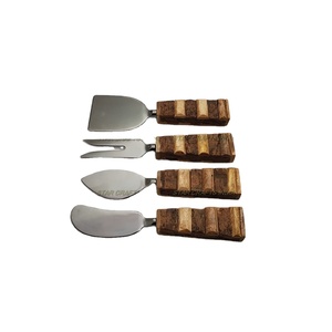 ชุดเครื่องใช้บนโต๊ะอาหารสุดหรูทำจากสเตนเลสสตีลชุดเครื่องเงินแบบค้อนชุดมีดชุบเงินจำนวนมาก - Product Image 1