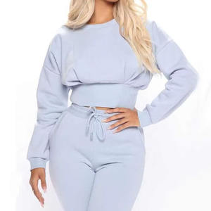 Conjunto de 2 piezas para mujer al por mayor, chándales de lana de algodón 100% a la moda, tops cortos, ropa deportiva, ropa de calle, pantalones de chándal, chándal - Product Image 3