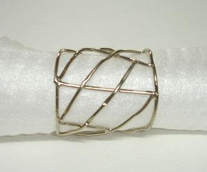 Rond de serviette en aluminium de créateur rond en métal Rond de serviette décoratif de qualité supérieure Ringy de serviette en aluminium en métal - Product Image 5