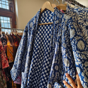 La chaqueta estampada Handblock más vendida Chaqueta floral de algodón hecha a mano acolchada de algodón disponible para suministro mundial - Product Image 1