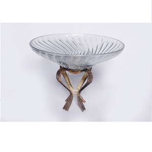 Handcrafted Design Metal and Glass Cake Stand Classic Style Aluminium Shiny Polished Stand Cake Server Stand - Product Image 2