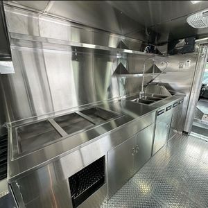 Food Truck Rose Thème Mexicain 5,8M Véhicule de Service Extérieur Motorisé Corps en Acier Inoxydable Nettoyage Facile - Product Image 3