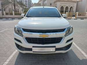 Blazer LT 2023 Usado, Motor 4.5L V6 de Aspiración Natural, Tracción en las Cuatro Ruedas, Neumáticos R18, Asientos de Cuero, Volante a la Izquierda, Portaequipajes de Techo de Aleación de Aluminio - Product Image 2