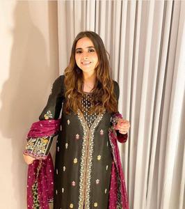 Salwar Kameez indien pakistanais de soirée pour femmes, design traditionnel, tissu en gazon, costume Shalwar Kameez pour l'été - Product Image 4