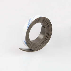 Nastro Magnetico in Neodimio Autoadesivo 1000x10x1.5mm (Extra Forte) - Product Image 1