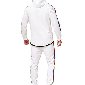 Último estilo de chándal para hombre Venta caliente Servicio personalizado Nuevo logotipo personalizado Chándal Nylon Jogging de hombres Chándal - Product Image 3