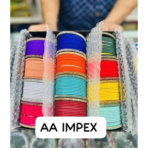 Hermosos Brazaletes Chudyan Teñidos de Color Clásico para Mujer, para Usar en Bodas, Nuevas Llegadas, Conjuntos Tradicionales de Churian para Venta en Línea - Product Image 1