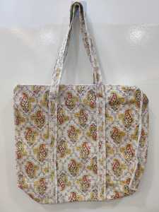 Sac à bandoulière matelassé en coton imprimé léger fait à la main en Inde, sac fourre-tout en coton imprimé à la main en Inde - Product Image 2