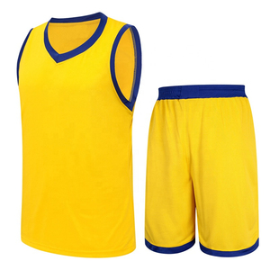 Uniforme vierge de basket-ball universitaire personnalisé pas cher de bonne qualité en maille Vente en gros Vêtements de basket-ball pour jeunes Vêtements de sport Vente en gros - Product Image 4