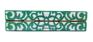 Elegant Green and <b>White</b> Resin Wedding Clutch <b>Bag</b> with Beaded Handle and Metal Frame for Bridal and <b>Evening</b> Occasions - Product Image 6