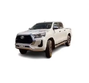 Camioneta Premium 2024 4X4 SUV 3 Asientos Tracción en las 4 Ruedas Volante a la Izquierda Asientos de Cuero Techo Panorámico - Product Image 6