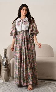 ชุดเดรสยูเครนผ้าลินินปักลายแขนพองคอเสื้อทรงหลวมมีสายรัดเอวและพู่ดีไซน์ใหม่2025 - Product Image 4