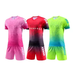 Maglia da calcio con stampa digitale di alta qualità a sublimazione a secco personalizzata con logo personalizzato/set di uniformi da calcio con nome della squadra