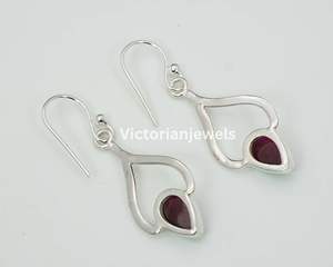 ต่างหูเงินแท้925สำหรับวันเกิดรูปทรงลูกแพร์โกเมนสีแดงตะขอเกี่ยวเสน่ห์ - Product Image 3