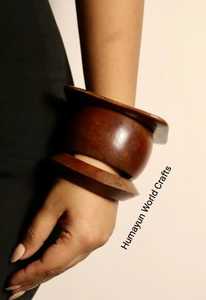 Bracelets en bois personnalisables à la mode pour les filles et les femmes pour les festivals de fête - Product Image 4
