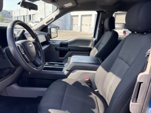 Ford F-150 XL 2020 d'occasion propre - Product Image 4