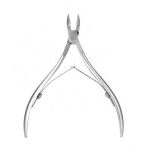 Tijeras de belleza de acero inoxidable para uñas y cutículas duraderas afiladas de Pakistán para manicura, pedicura y uso de dedos - Product Image 1