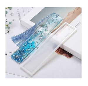 ที่คั่นหนังสือมีกลิตเตอร์ทำจากเรซินออกแบบใหม่ทำมืออินเดียพร้อมชื่อที่คั่นหนังสือมีกลิตเตอร์ของขวัญ - Product Image 6