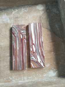 Manche de couteau en pierre reconstituée polie, artisanat naturel écologique, avec plaque principale en pierre nacrée inspirée de l'amour - Product Image 3