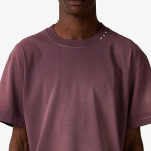 เสื้อยืดแขนสั้นสำหรับผู้ชายเสื้อซันเฟดไซส์ใหญ่พิเศษฟอกสีลายวินเทจออกแบบโลโก้ได้ตามต้องการ - Product Image 3