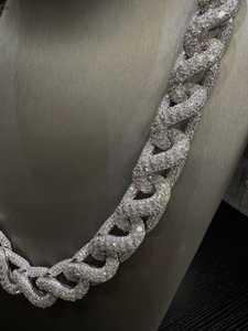 Chaîne cubaine de luxe, collier chaîne cubaine entièrement sertie de diamants Moissanite taille ronde VVS, en argent sterling 925, bijoux Hip Hop - Product Image 4