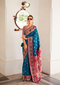 Último diseñador Pure Heavy Silk Zari Sequence Work Saree de Fab Zone - Product Image 2