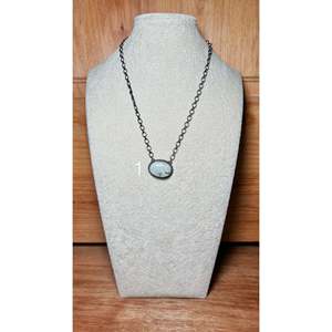 Collier Navajo New Lander en Variscite, Argent Sterling Plaqué Or, Chaîne Corde, Forme Fleur, Diamant et Perle, Idéal Cadeau pour Fêtes - Product Image 4