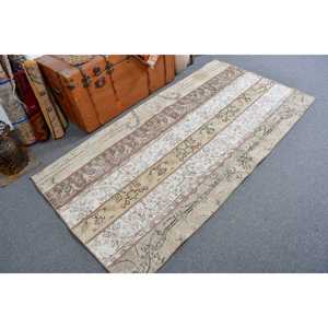 Tapis turc vintage, tapis de 3,5 x 6,8 pieds, tapis en laine blanc et brun à bordures - Product Image 1