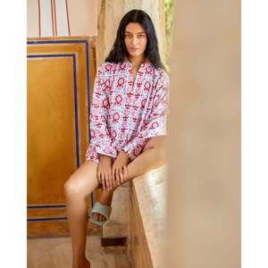 Top Paro en Rojo, Tops Elegantes y Casuales para Mujer - Product Image 3