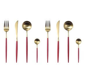 Diseño de latón en relieve chapado en oro con mango redondo largo juego de cubiertos a granel oro boda vajilla cubiertos plateados - Product Image 3