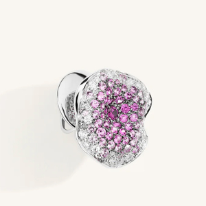 Élégantes boucles d'oreilles clous en or blanc avec saphir rose et diamants en grappe - Product Image 2