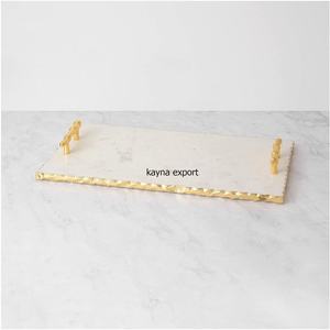 Bandeja de mármol de diseño decorativo con mango de metal dorado bandeja de servicio hermoso mármol blanco personalizado precio al por mayor para mesa - Product Image 6