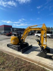 Excavadora Hidráulica KATO HD550 U2025 de 100HP y 15 Toneladas en Venta - Product Image 2