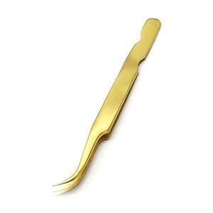 Pince à épiler d'extension de cils en acier inoxydable dorée personnalisée Outil de volume de pointe pointue pour une utilisation sous marque privée - Product Image 4