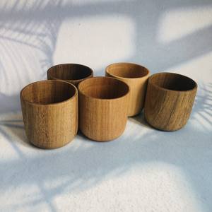 Mini tasse naturelle en bois pour le thé et le café, ustensile de table fabriqué au Vietnam - Product Image 1