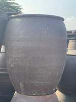 POT DE FLEURS EN ARGILE NOIRE FABRIQUÉ AU VIETNAM POTERIE À HAUT FEU VIETNAM PLANTEUR ARTIFICIEL FOURNISSEUR DE JARDIN