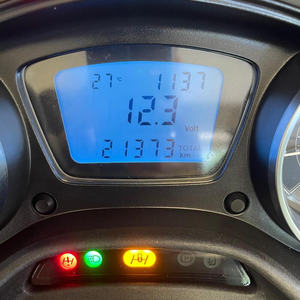 PIAGGIO MP3 400 Premium Tipo de Carrocería Cerrada - Product Image 2