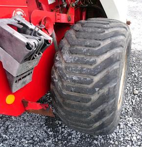 เครื่องอัดฟางยี่ห้อ WELGER รุ่น 2013 RP 245 X CUT จำนวน 2 เครื่อง สภาพดี พร้อมเครื่องยนต์ เกียร์ มอเตอร์ ประสิทธิภาพสูง รับประกัน 4 ปี ผลิตในฝรั่งเศส - Product Image 4