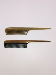 หวีไม้หวีผมทำจากเขาควายฟันละเอียดทำด้วยมือหวี8.25ทำด้วยมือสำหรับร้านเสริมสวยพร้อมด้ามจับไม้ไผ่ไม้จันทน์ปรับแต่งโลโก้ได้สำหรับใช้ในบ้าน - Product Image 6