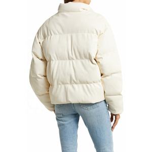 Chaqueta de Invierno Acolchada para Mujer al por Mayor con Servicio Personalizado OEM, Resistente al Viento, con Cremallera Sólida y Exterior de Poliéster - Product Image 2