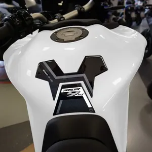 Protezione Adesiva 3D per Serbatoio Yamaha Tracer 9 GT, Adesivi e Loghi 3D per Decorazione Moto - Product Image 1
