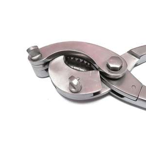 Castrateur Burdizzo sans sang en acier inoxydable réutilisable de qualité supérieure pour la castration professionnelle des taureaux, bovins, moutons et chèvres - Product Image 4