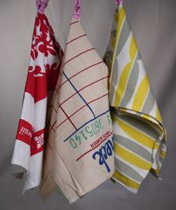 Serviette de cuisine carrée en coton biologique 100 % personnalisable, imprimé floral, séchage rapide, écologique, hypoallergénique, pour la maison au quotidien - Product Image 4