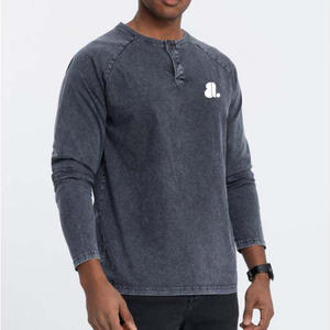 เสื้อยืดสตรีทแวร์ผู้ชายแขนยาวลายฟอกสี เสื้อยืดแขนยาวผู้ชายลายฟอกสีแบบกำหนดเอง เสื้อยืดลายฟอกสีวินเทจ - Product Image 1