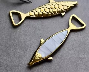 Abridor de Botellas de Vino de Latón Macizo, Mango Duradero y Ecológico para Bar - Product Image 3