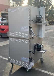 Four à convection commercial neuf et original, double niveau, pleine taille, gaz naturel, avec roulettes, certifié NSF - Product Image 3