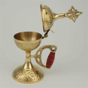 Mini quemador de incienso de latón dorado, incensario de Aroma con tapa abatible con pilares cruzados, venta al por mayor, Mini soporte de incienso con tapa abatible perfumada de madera - Product Image 1