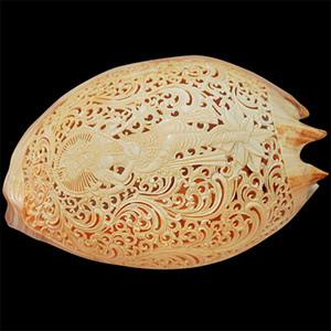 Arte tallado JOYERÍA SEASHELL con arte tallado 26 Tamaño Motivo de concha Material de concha Estilos incluyen flor y religioso - Product Image 1